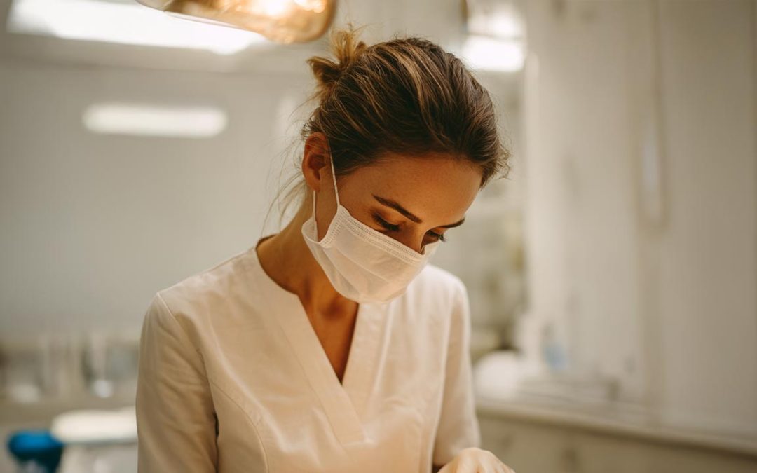 La odontología española, una profesión más femenina